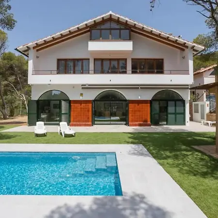 Aigua Xelida, Next To The Holiday home
